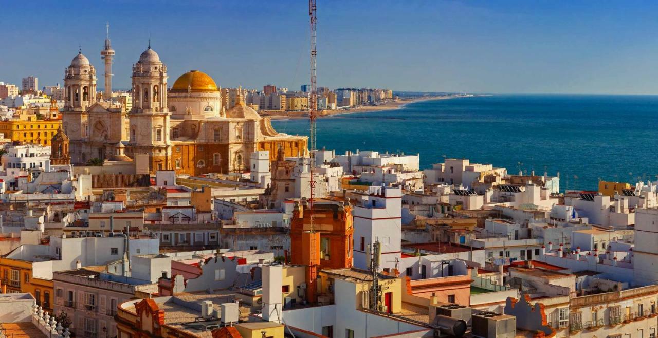 Cdz - Bella Apartamento Centrico Cádiz Buitenkant foto
