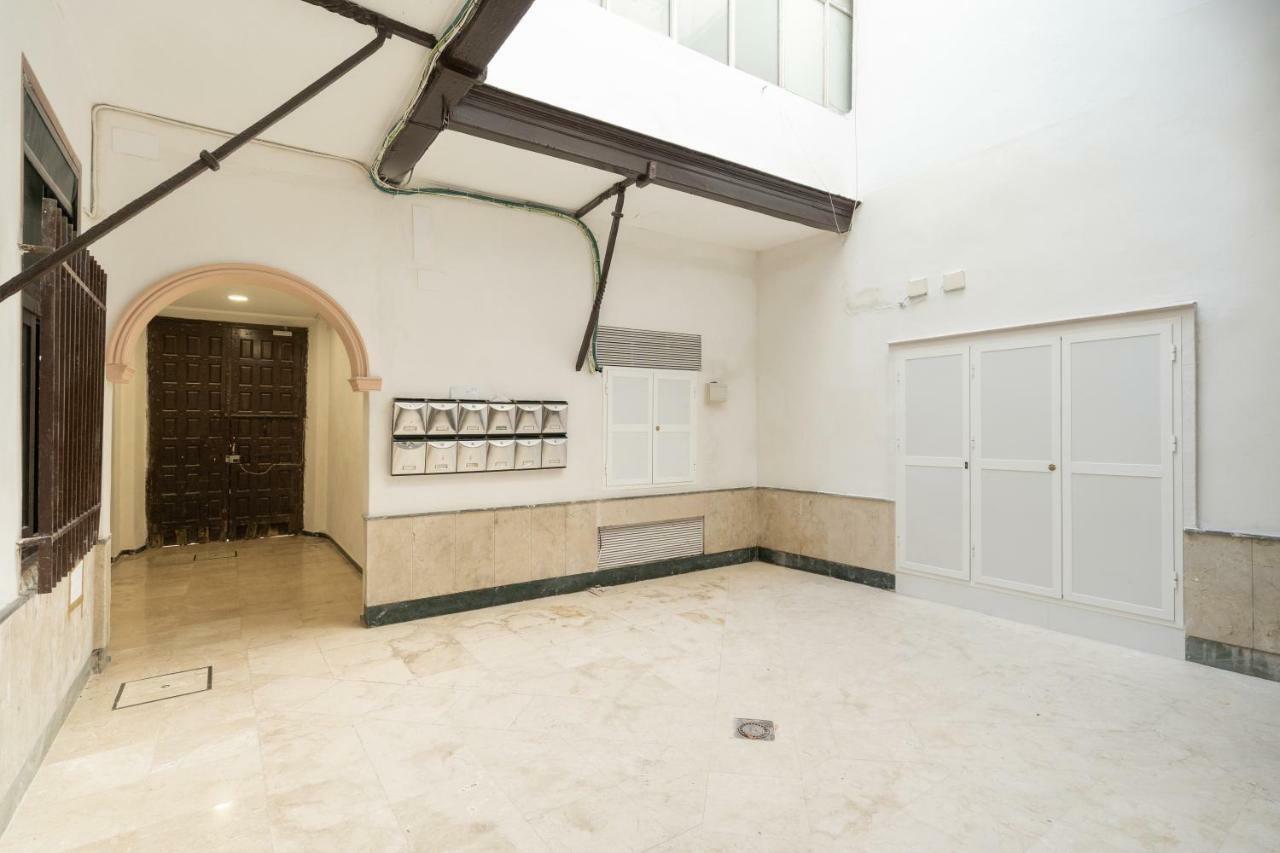 Cdz - Bella Apartamento Centrico Cádiz Buitenkant foto